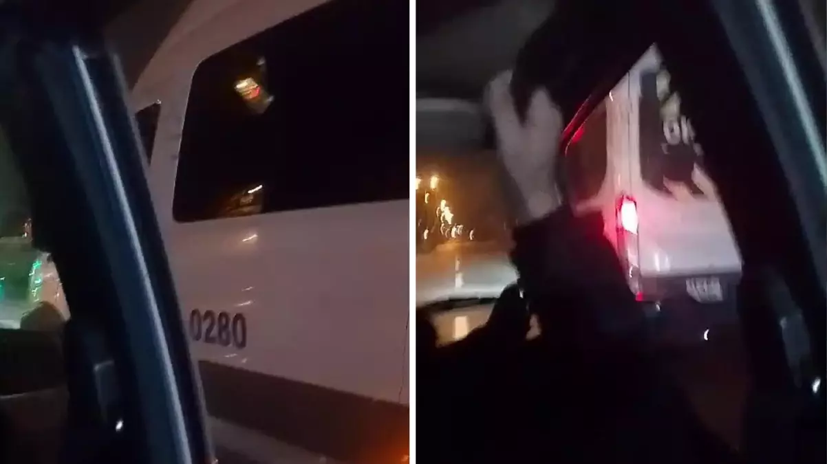 Kocaeli’nde üç servis aracı trafikte çocuklu aileye dehşeti yaşattı