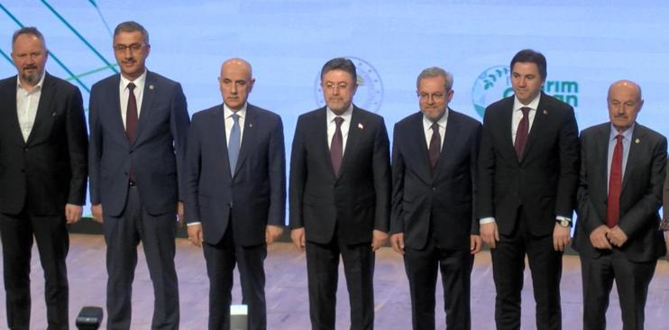 Bakan Yumaklı: Gıda arz güvenliğimiz için bugünden daha çok üretmeliyiz
