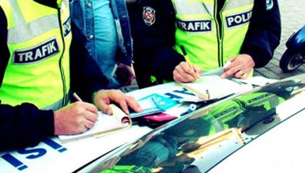 Trafikte bu hatayı yapan yandı: Cezası 211 bin TL!
