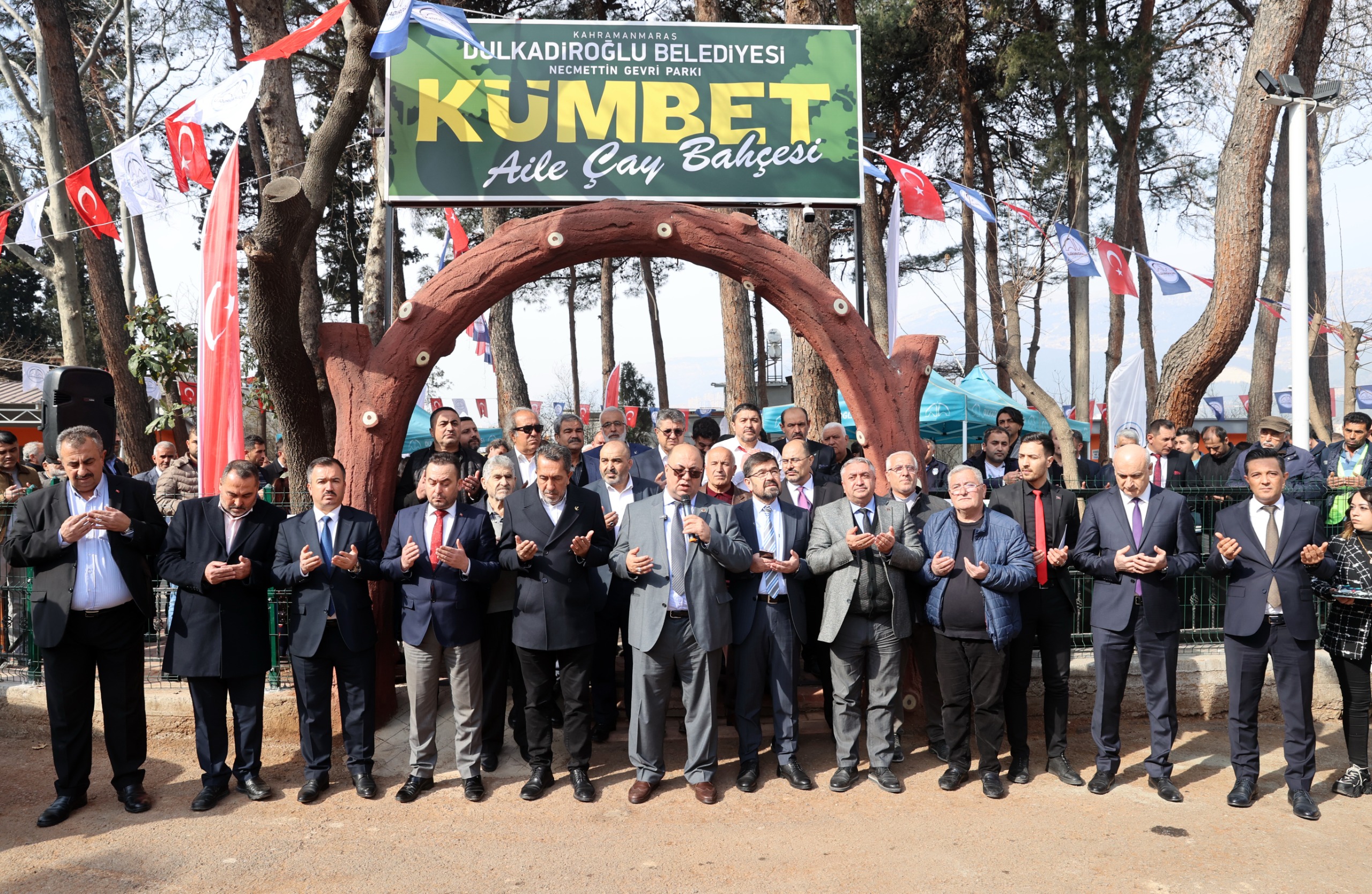 Dulkadiroğlu Belediyesi, Kümbet Aile Çay Bahçesini Hizmete Açtı.