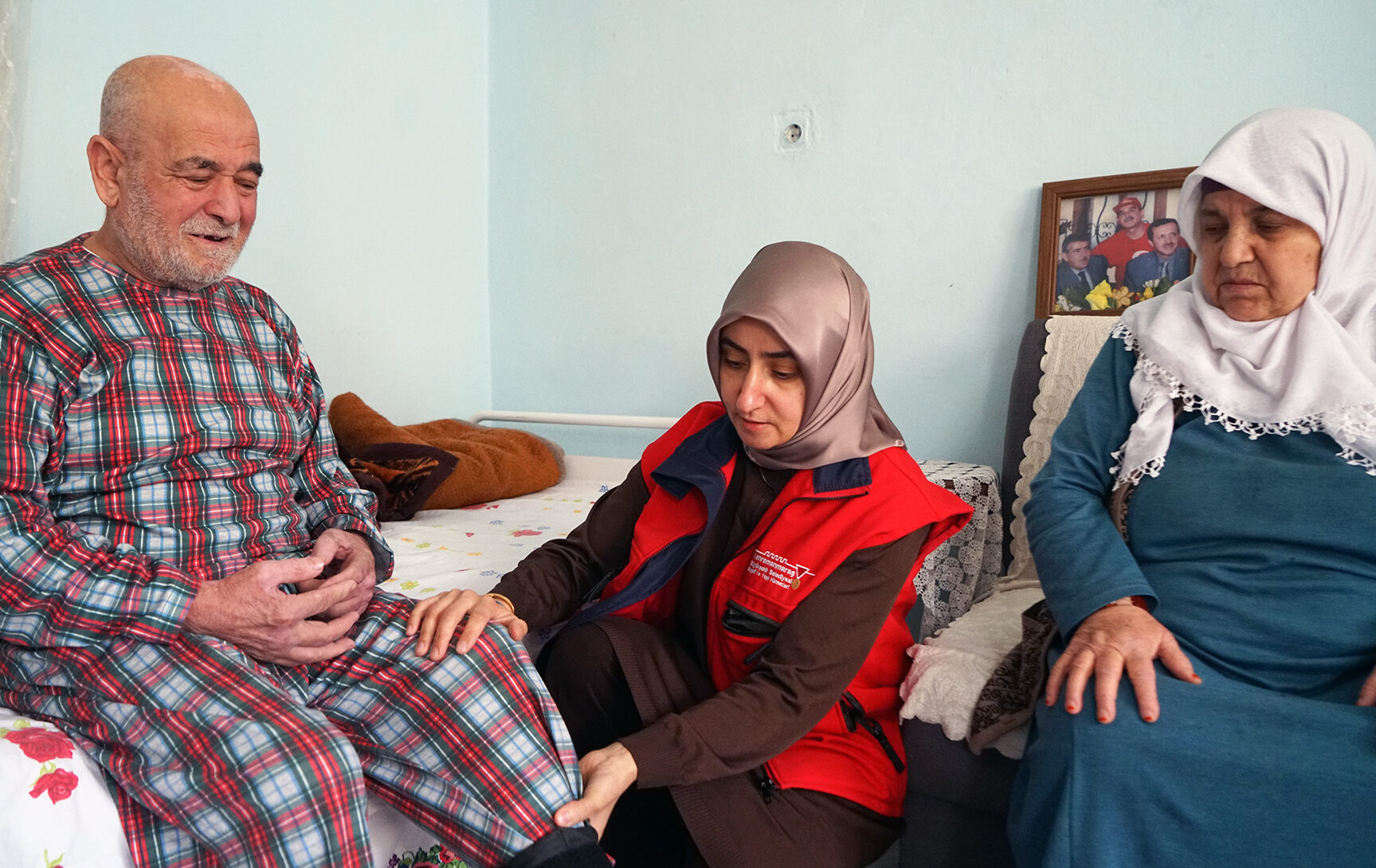 Büyükşehir’den Hayata Dokunan Belediyecilik; 2 Bin 400 Yaşlıya Destek