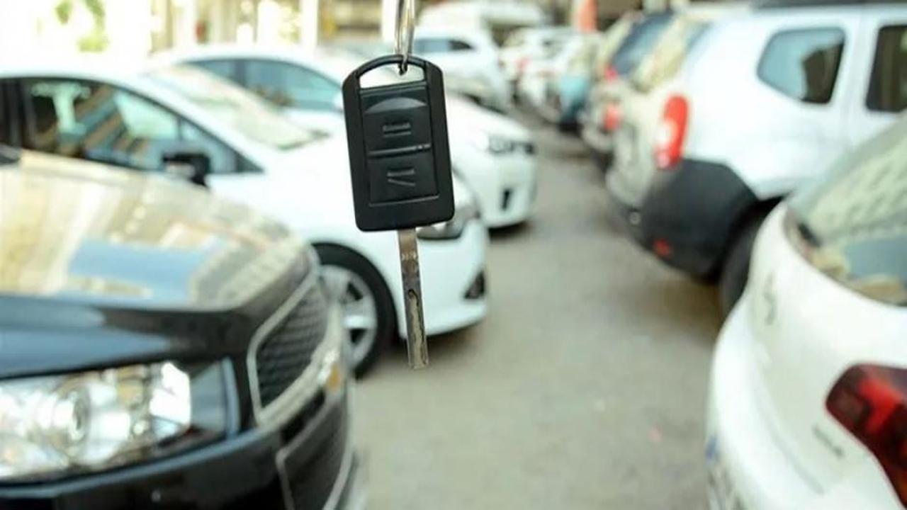 İkinci el otomobilde talep sabitken fiyatlar düşmeye devam etti