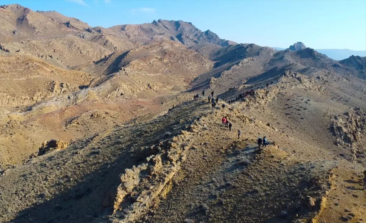 Kahramanmaraş merkezli depremlerde hayatını kaybedenler Iğdır Kızıldağ’da anıldı