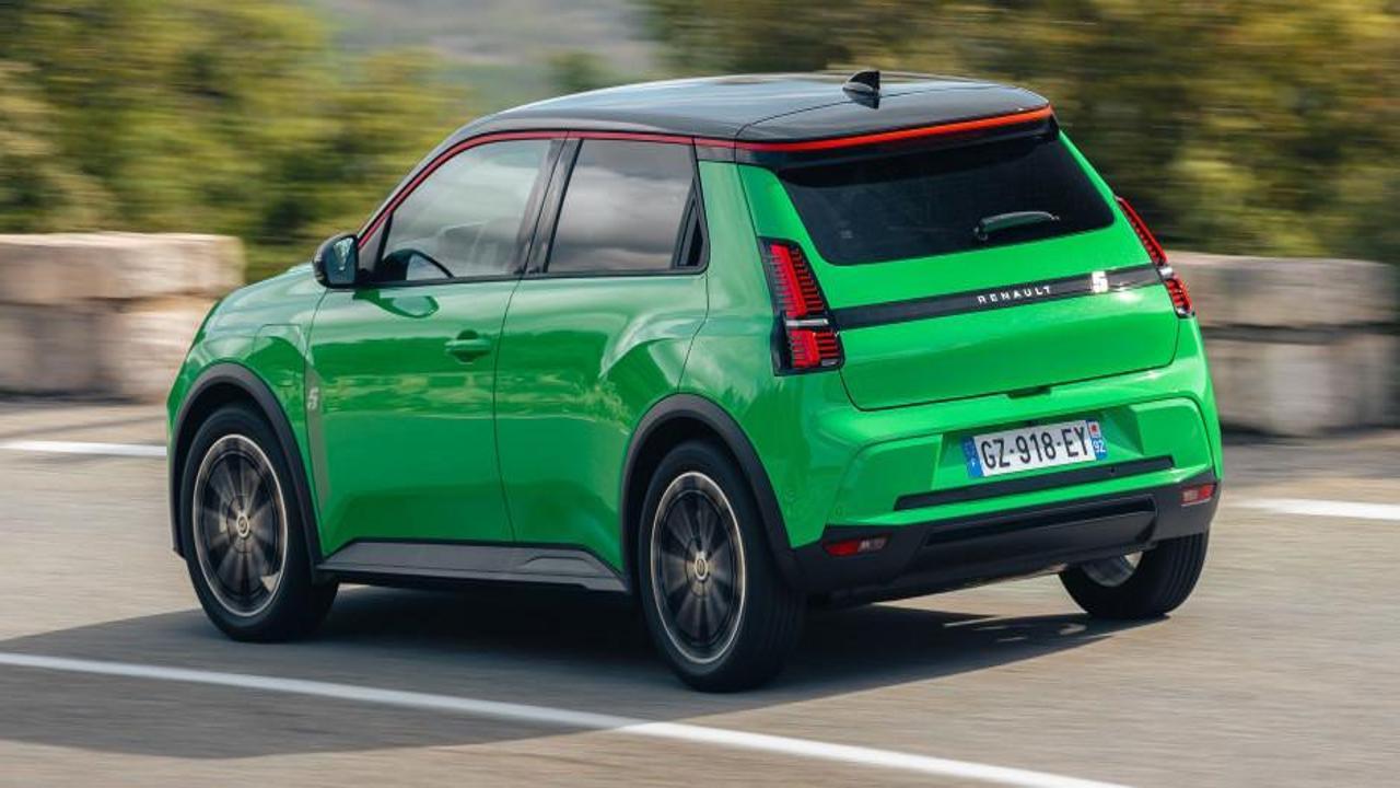 Renault 15 binden fazla aracı geri çağırıyor