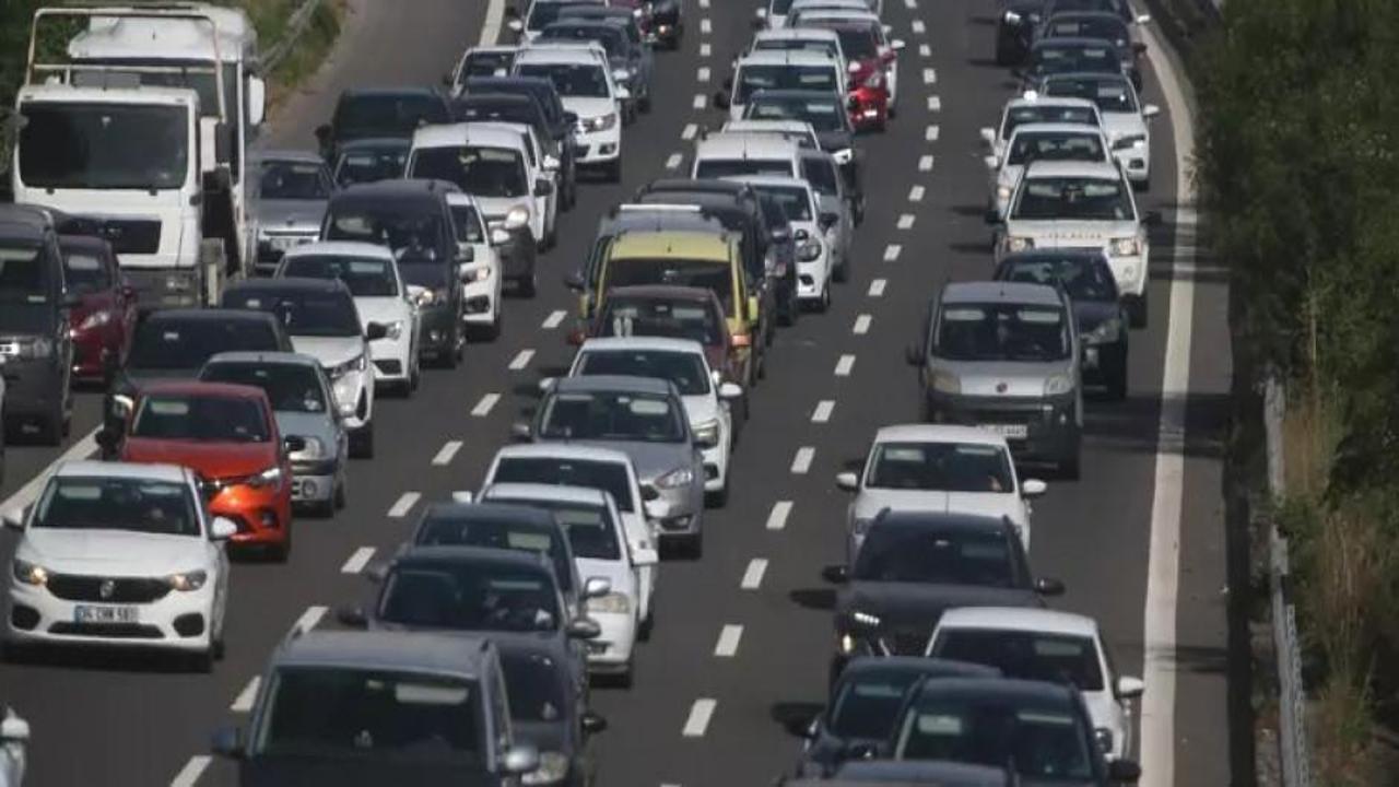 Trafiğe kaydı yapılan taşıt sayısı ocak ayında yüzde 22 azaldı