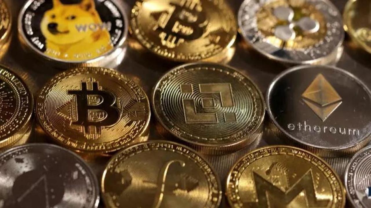 Trump sonrası kripto piyasalarından 810 milyar dolar silindi