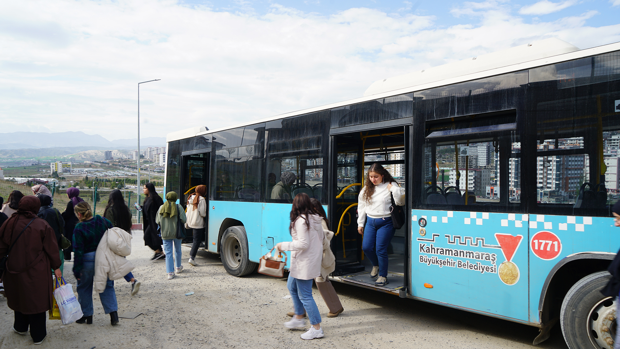 Büyükşehir, KSÜ Avşar Kampüsü’nde Ücretsiz Ring Seferleri Başlattı