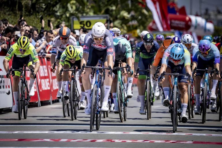 TUR 2025'in Antalya-Antalya Etabı'nı Simon Dehairs kazandı
