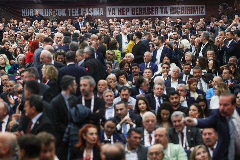 CHP'de 21'inci Olağanüstü 'İrade Milletindir' Kurultayı