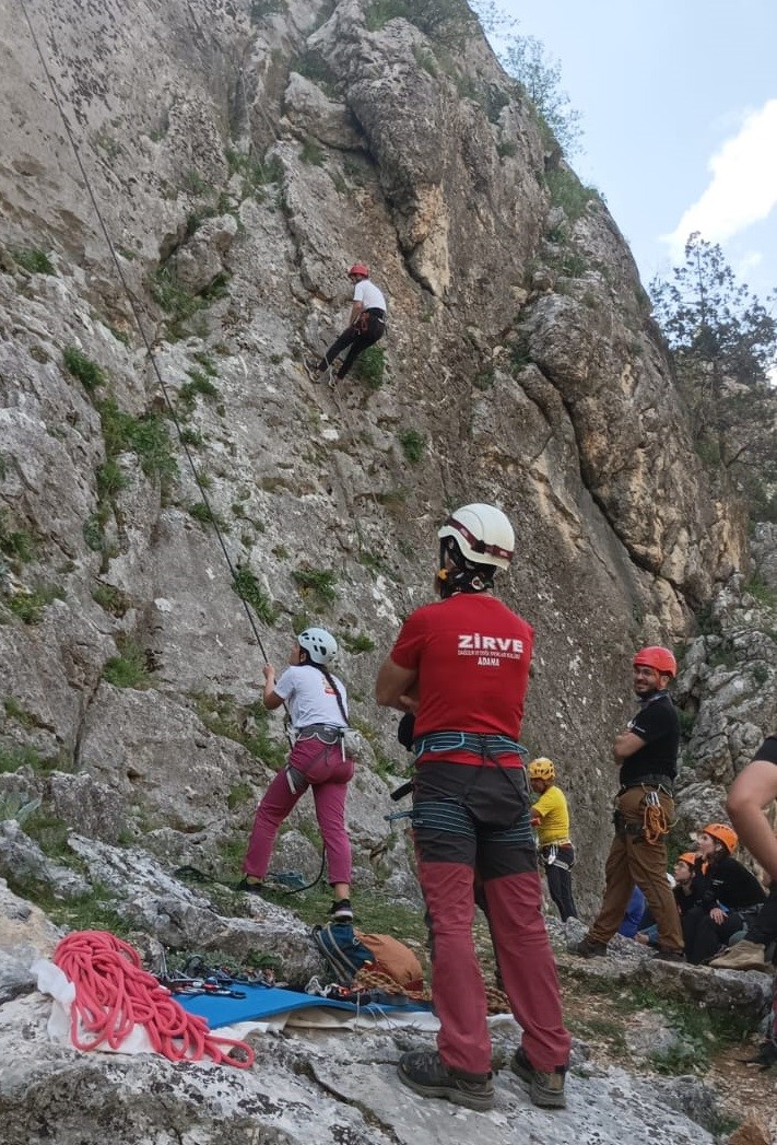 Kahramanmaraş’ta dağcılık eğitimi