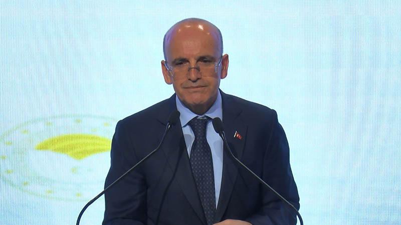 Bakan Şimşek: Dezenflasyonda başarı var, program çerçevesinde gidiyor