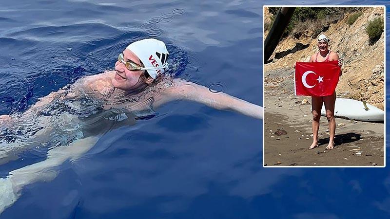 Açık su yüzücüsü Aysu Türkoğlu Ka’iwi Kanalı’nı geçerek tarih yazdı