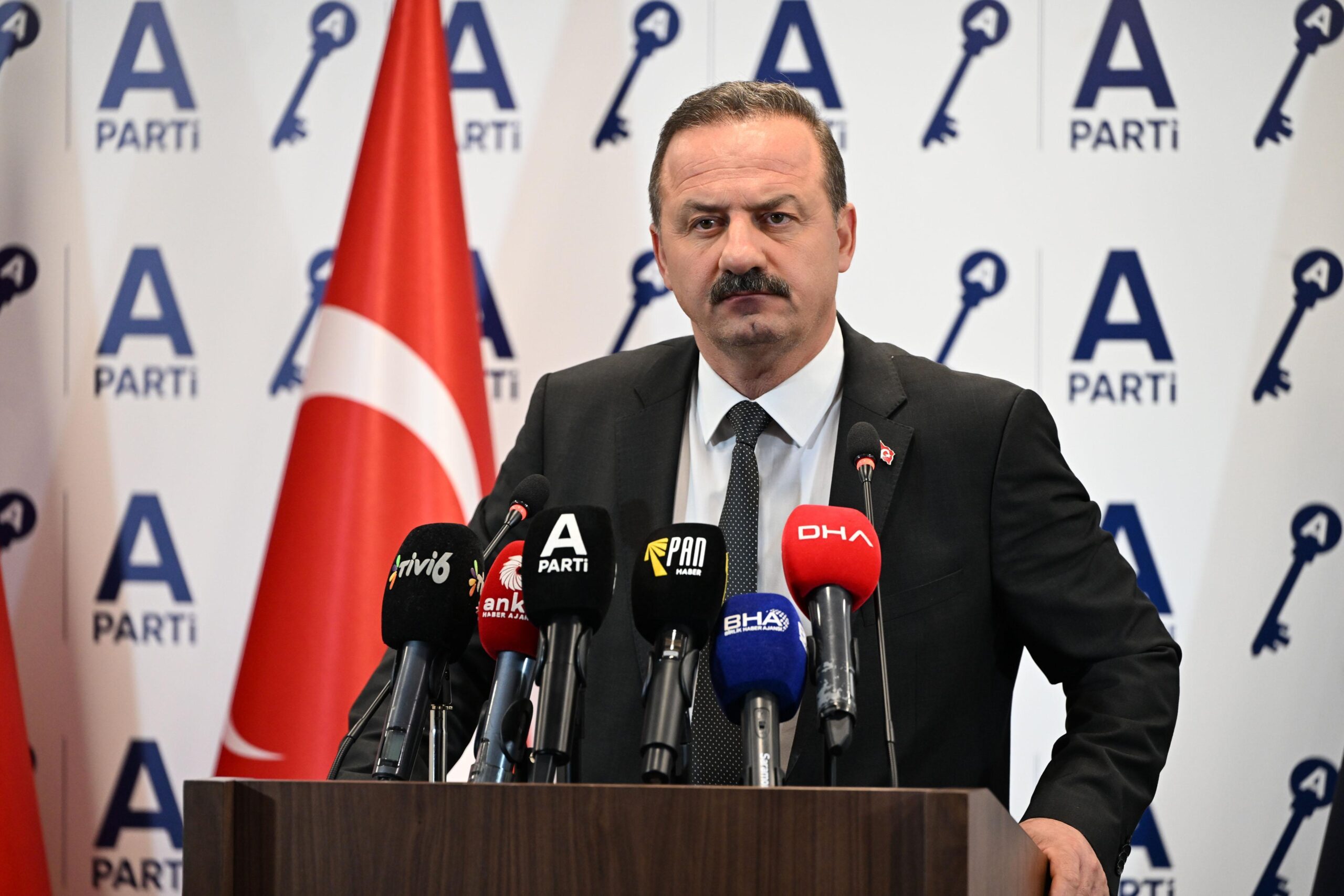 Ağıralioğlu: Her türlü fikir mecliste konuşulabilmelidir