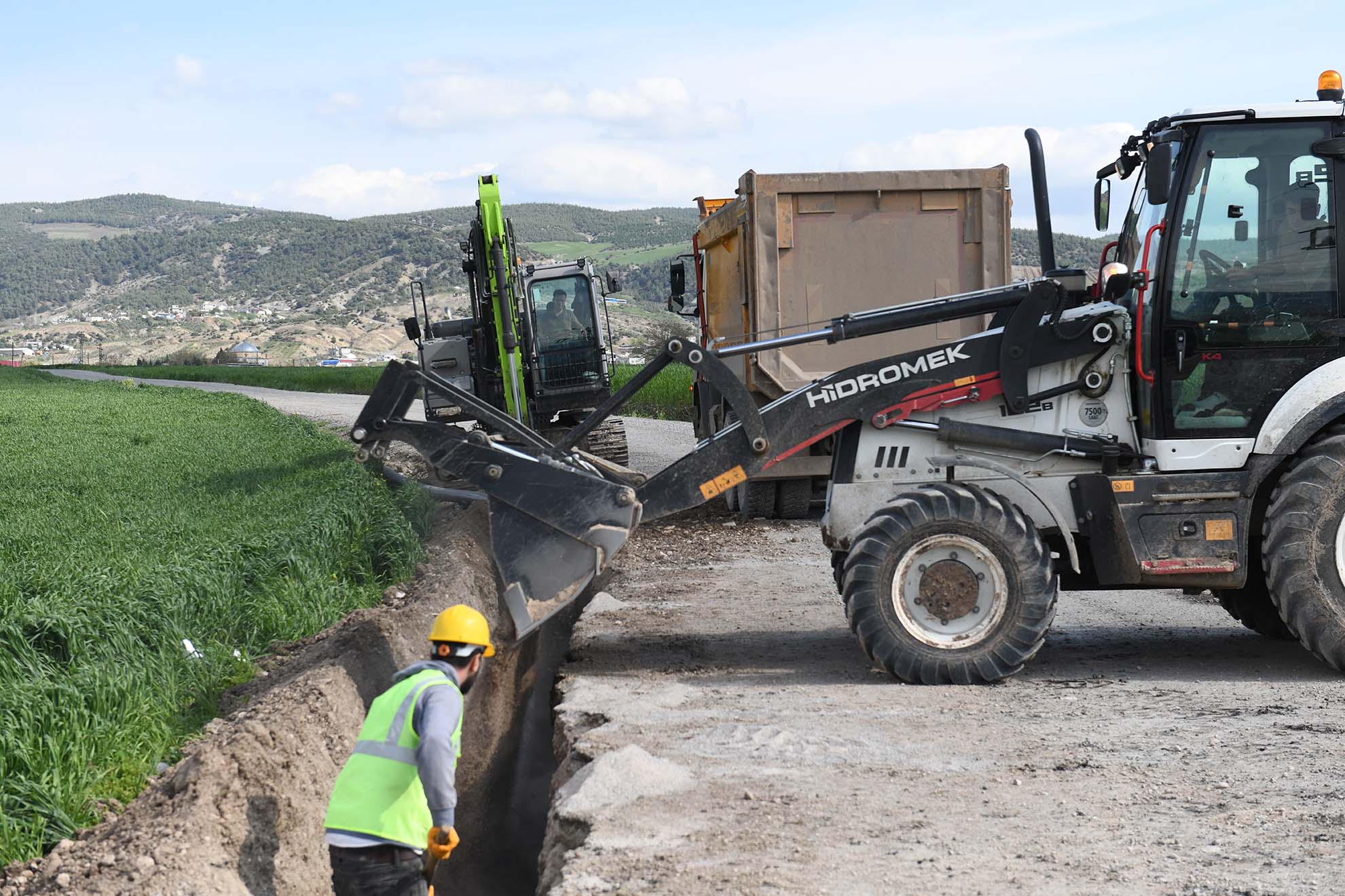 Büyükşehir, Elmalar’ın İçmesuyu Sorununu 15 Milyonluk Yatırımla Çözüyor