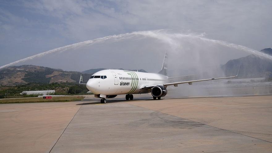 Gazipaşa-Alanya Havalimanı, Copenhagen Air Taxi’nin ilk uçuşunu karşıladı