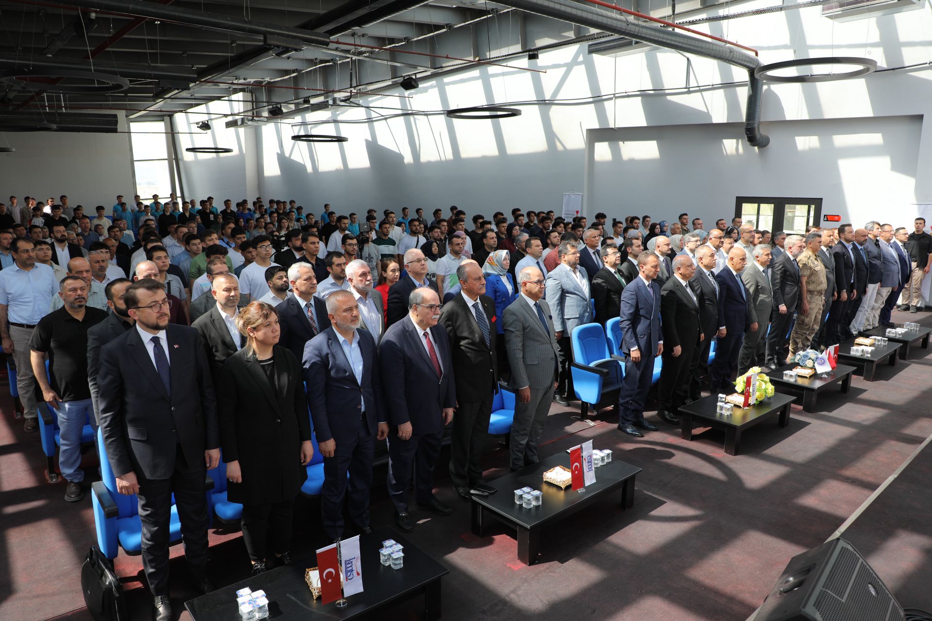 İSTİKLAL ÜNİVERSİTESİ “SAVUNMA SANAYİİ” ZİRVESİNE EV SAHİPLİĞİ YAPTI