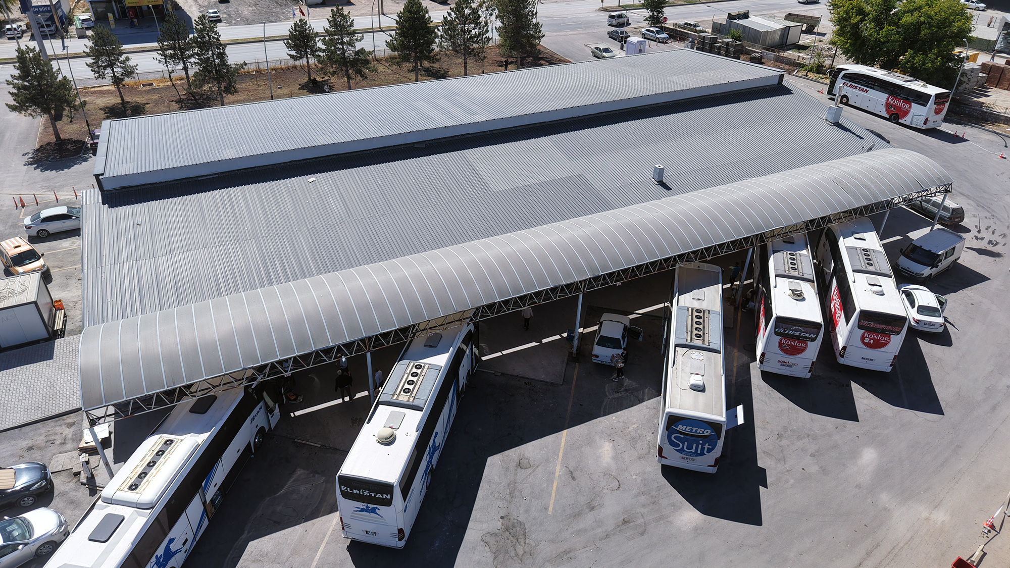 Elbistan Terminali Yenilenen Yüzüyle Hizmete Sunuldu