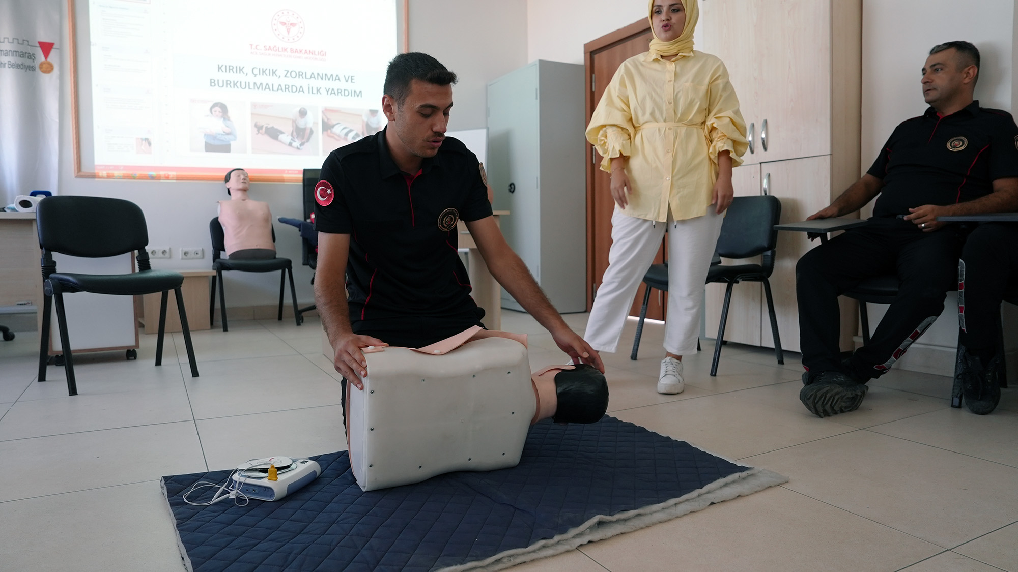 Büyükşehir’in Ateşe Koşan Kahramanlarına İlk Yardım Eğitimi