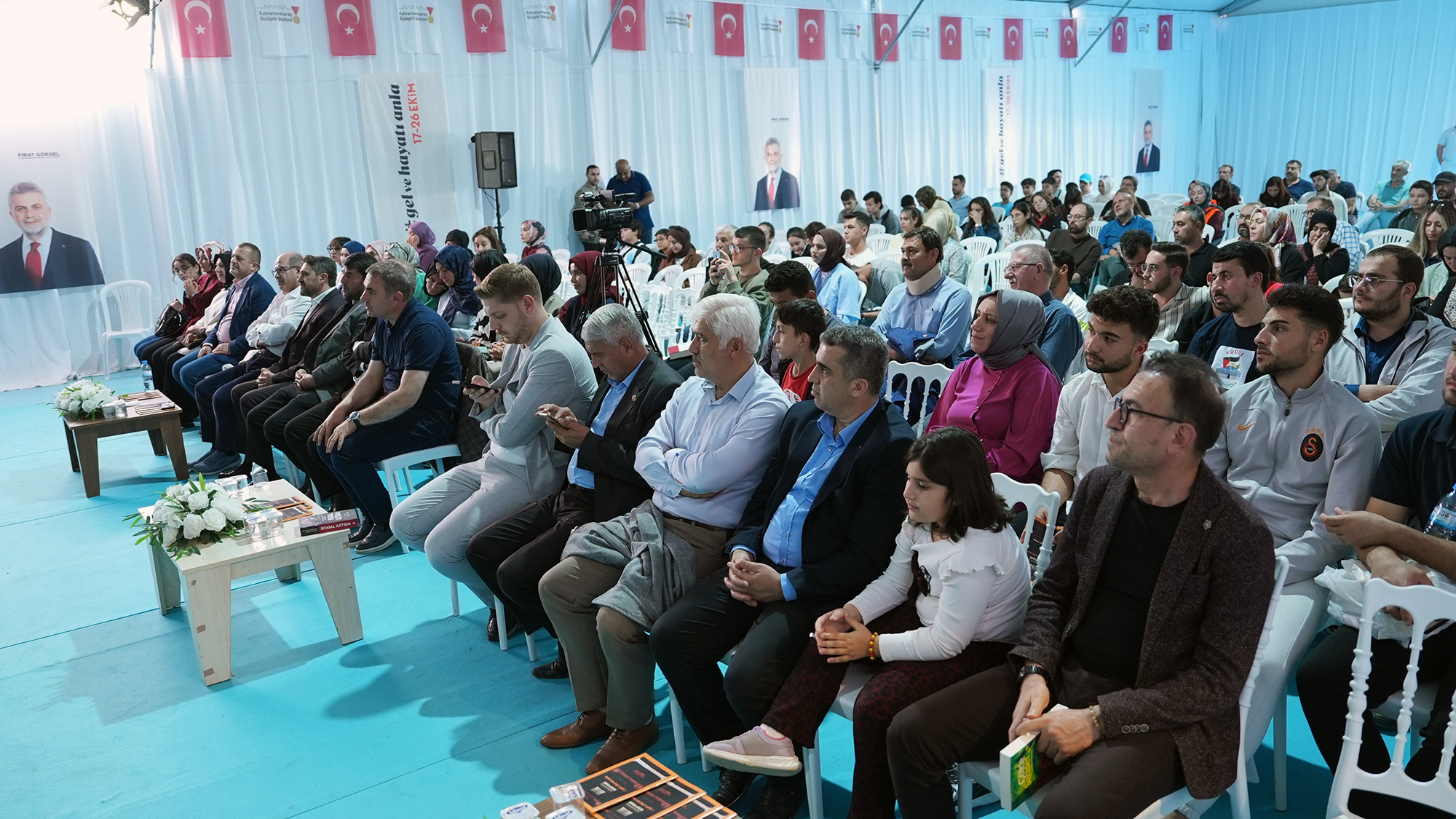 Milletvekili Şahin, Kitap Fuarı’nda “Türk Dış Politikası ve Ortadoğu” Konusunu Değerlendirdi