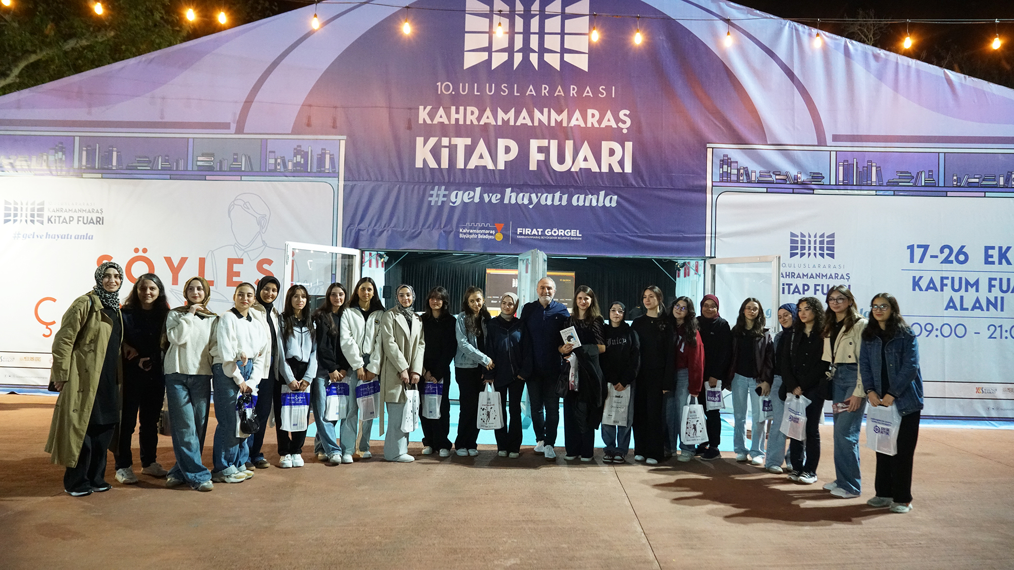 410 Bin Ziyaretçi, 400 Yazar ve 150 Yayıneviyle Kültür Sanat Şöleni Yaşandı