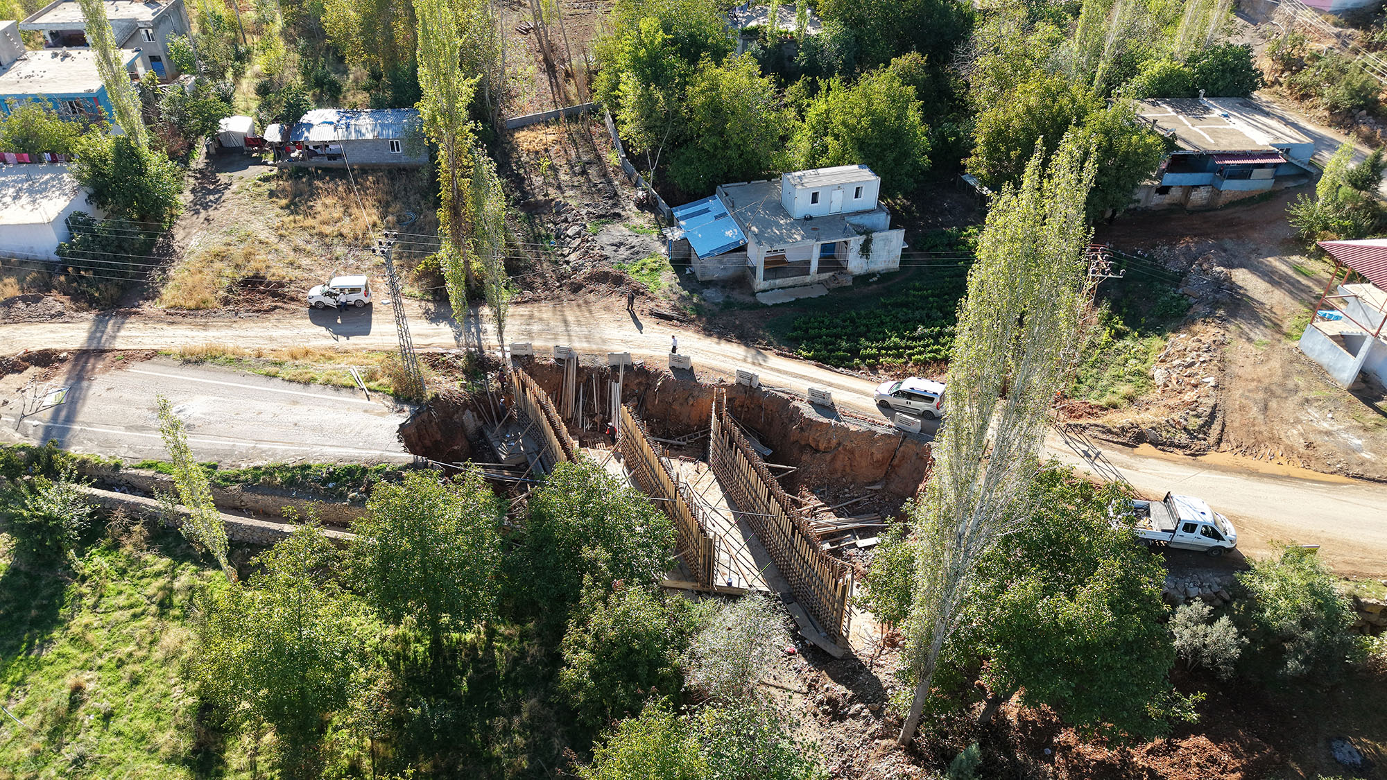 Büyükşehir’den Türkoğlu’na Yeni Bir Köprü Daha
