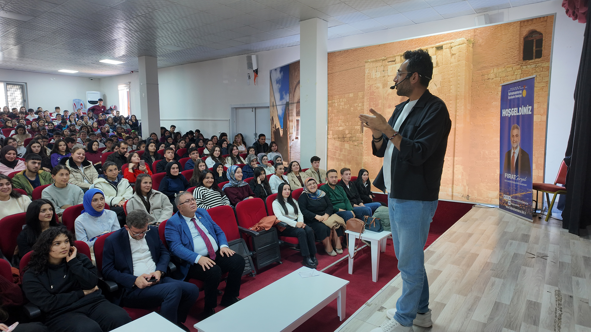 Büyükşehir’in Gençlere Yönelik “Motivasyon Günleri” Afşin’de Devam Etti