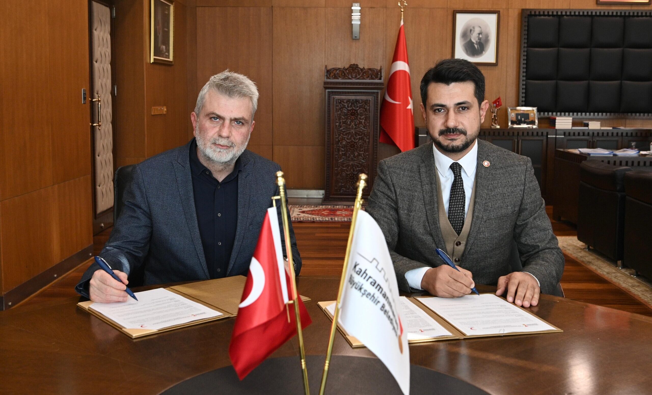 Sosyal Çalışmalarda Büyükşehir ve Kızılay’dan Önemli Adım