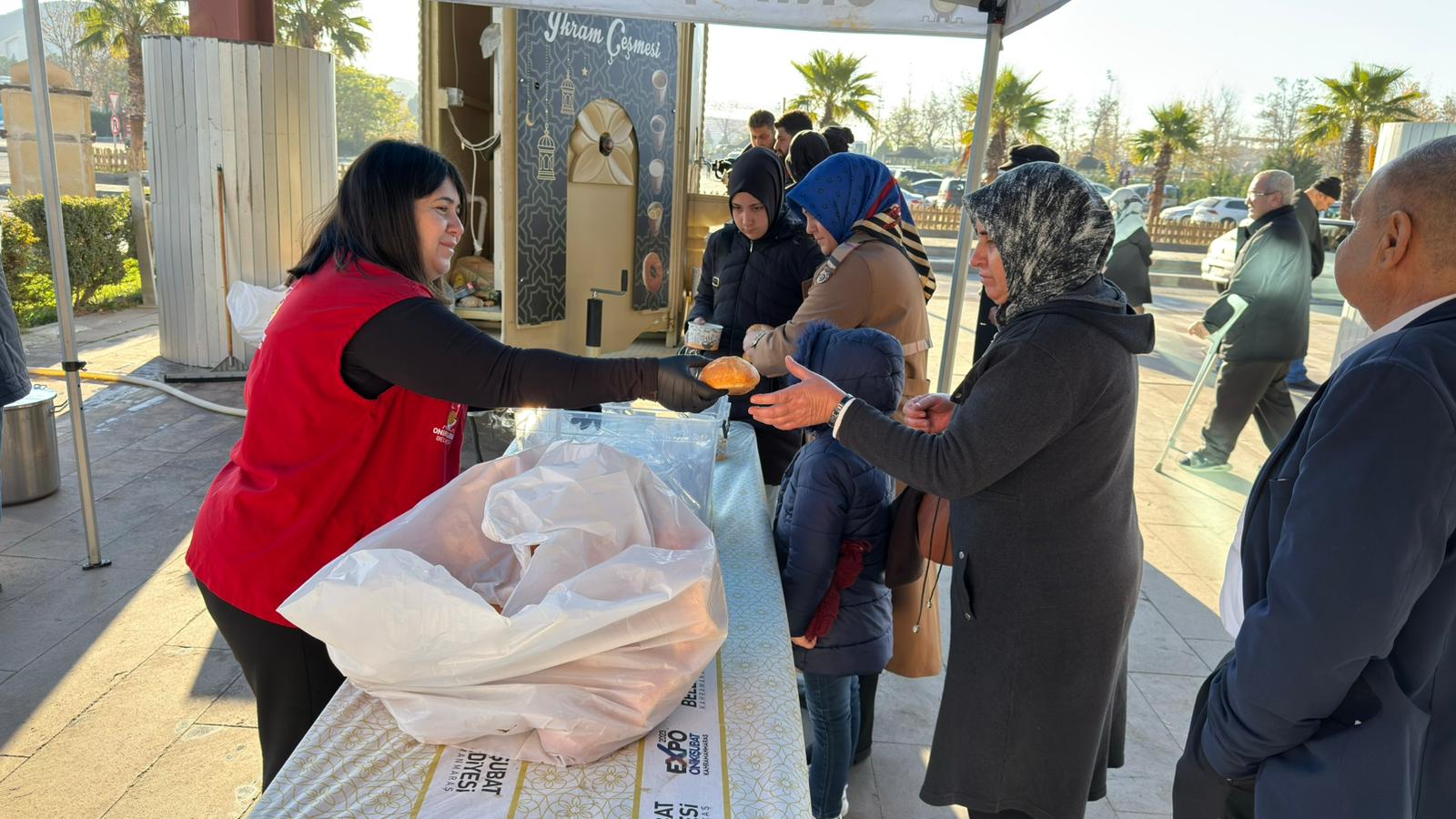 Onikişubat Belediyesi’nden KSÜ Tıp Fakültesi’nde gönülleri ısıtan ikram