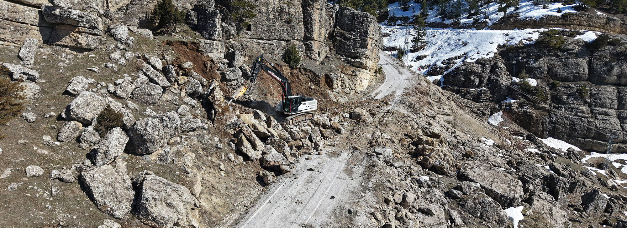Büyükşehir’den Göksun Kırsalında Olumsuz Hava Koşullarıyla Etkin Mücadele