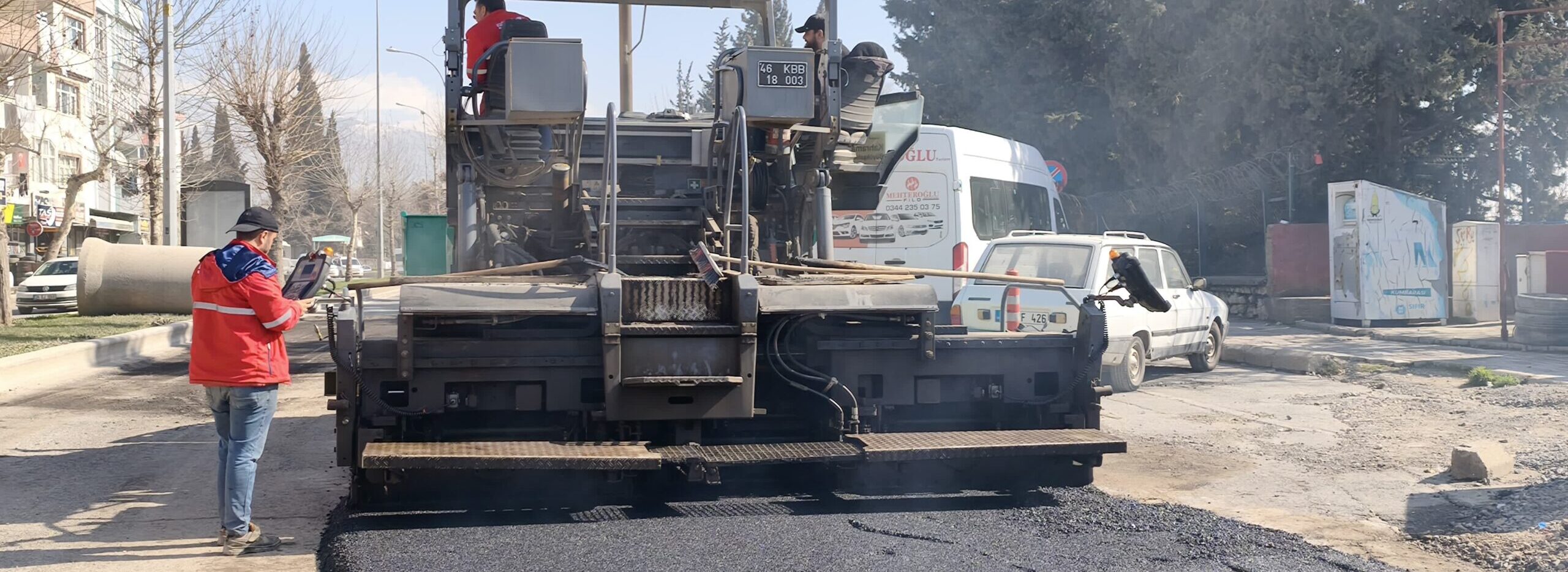 Büyükşehir, Altyapı Sonrası Yol Yenilemelerini Durmaksızın Sürdürüyor