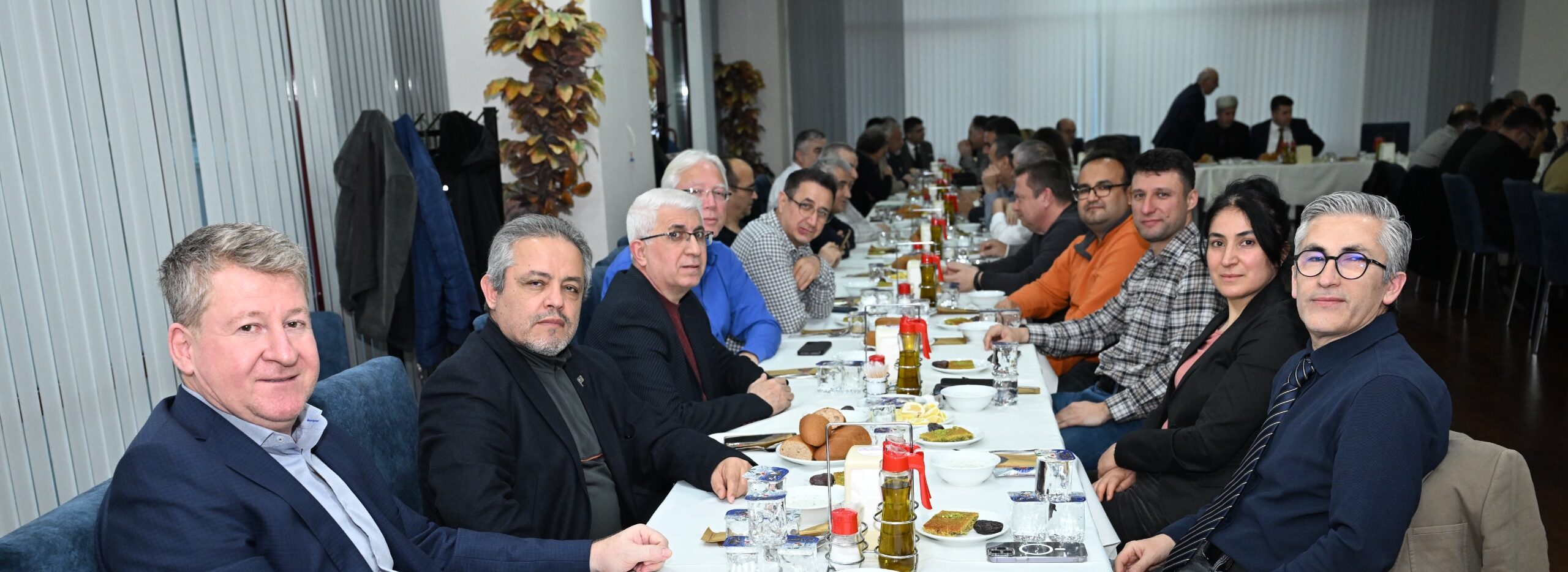 1416 Kapsamında Yurt Dışı Doktora Mezunları İftarda Buluştu