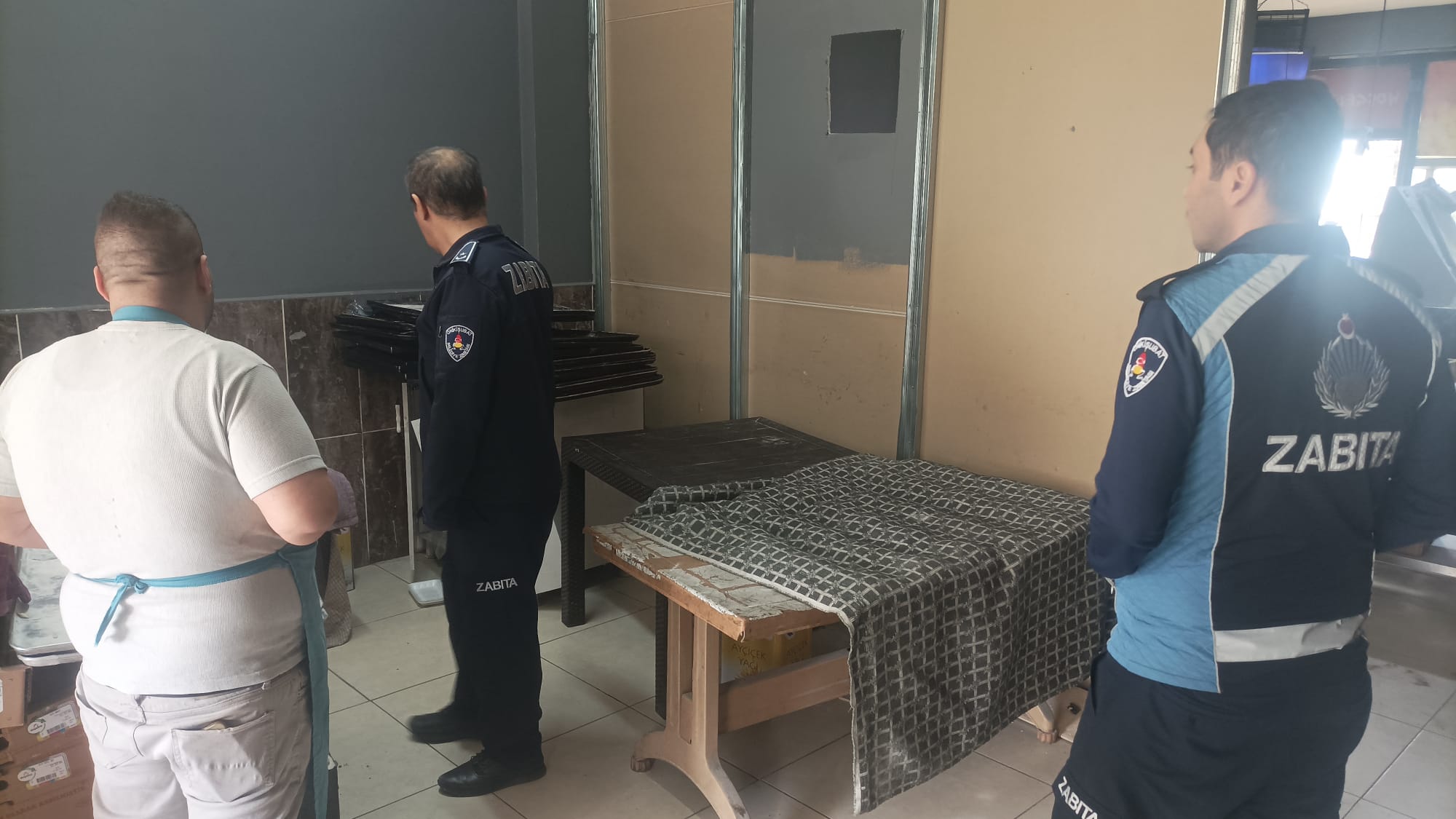 Onikişubat Belediyesi, Ramazan ayında kasap, market, fırınları denetledi