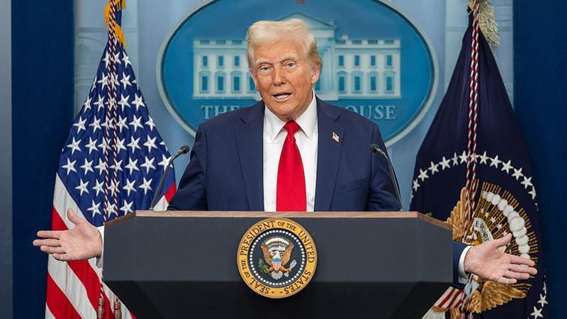 Trump: İran bize ‘çöküş aşamasında’ olduklarını bildirdi