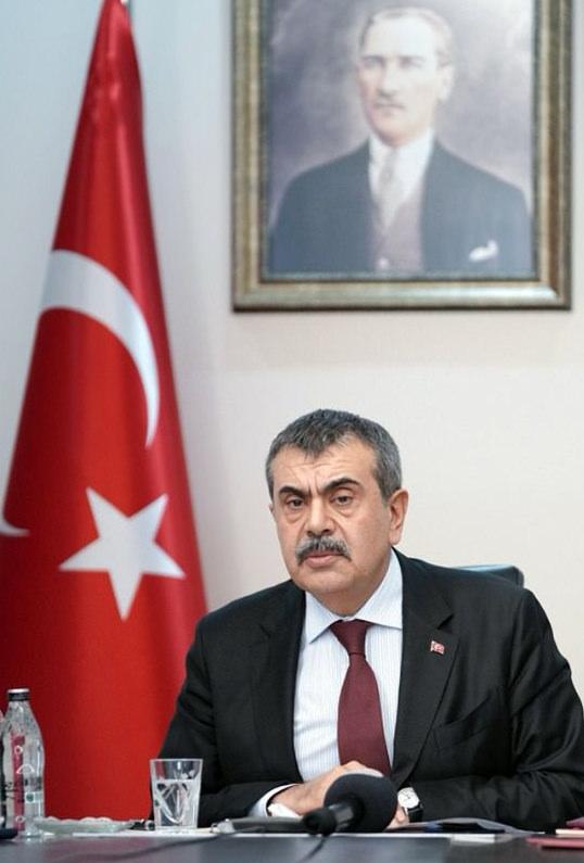 Bakan Tekin, İl Milli Eğitim Müdürleriyle görüştü: 'En küçük taviz vermeyeceğiz'