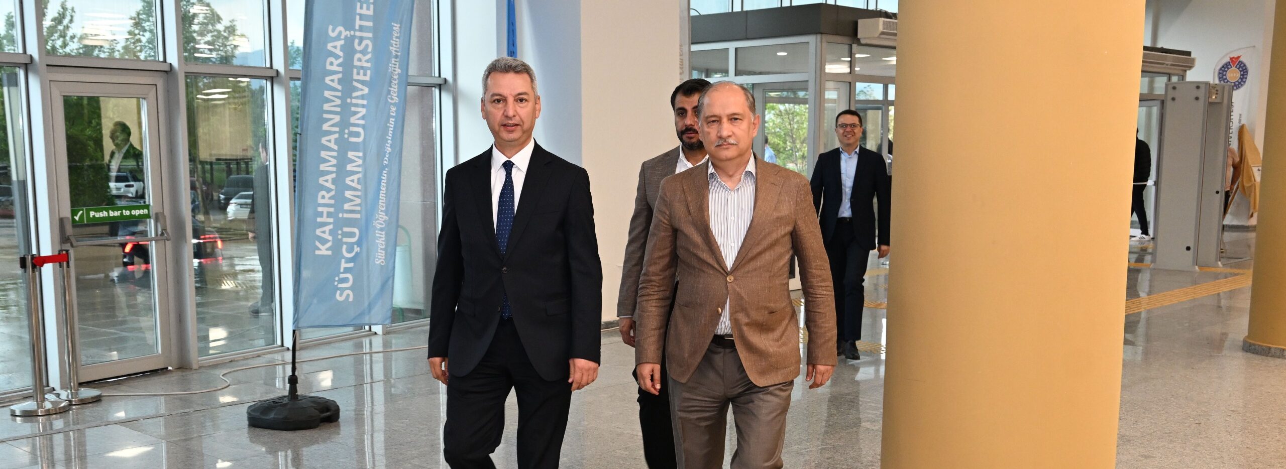 Tarım ve Orman Bakan Yardımcısı Abdulkadir Polat’tan Rektör Okumuş’a Hayırlı Olsun Ziyareti