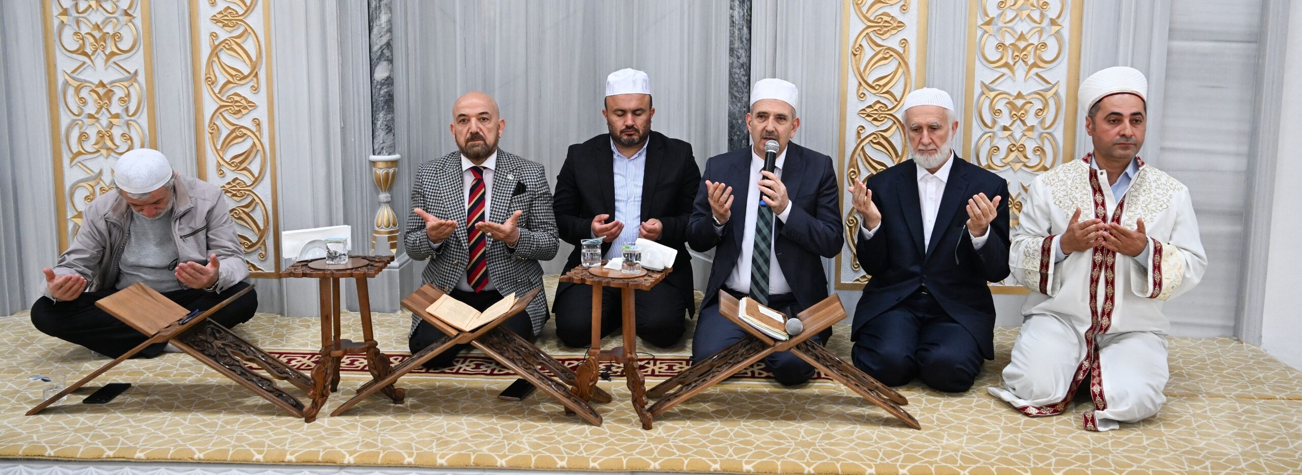 Ayser Çalık Ortaokulu’nda Hayatını Kaybedenler için KSÜ Merkez Cami’de Mevlit Programı Düzenlendi