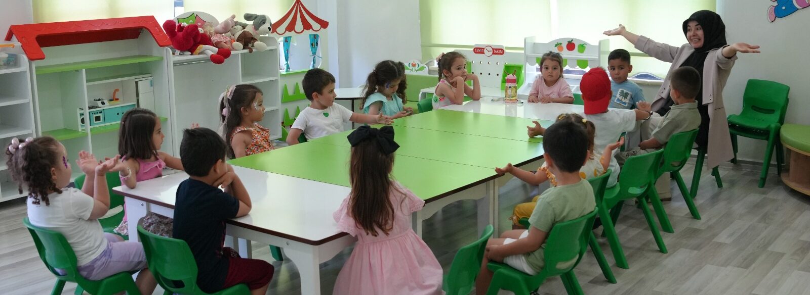 Onikişubat Belediyesi’nin 42 mahalleden başvuru alan Yaz Okulu’nda eğitim başladı