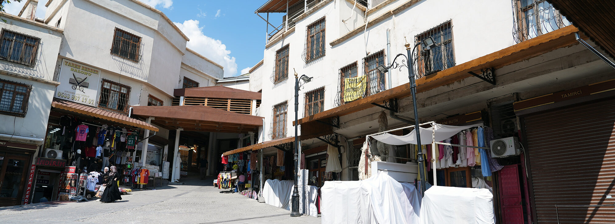 Büyükşehir’den Saraçhane Meydanı’na Tarihle Uyumlu Düzenleme