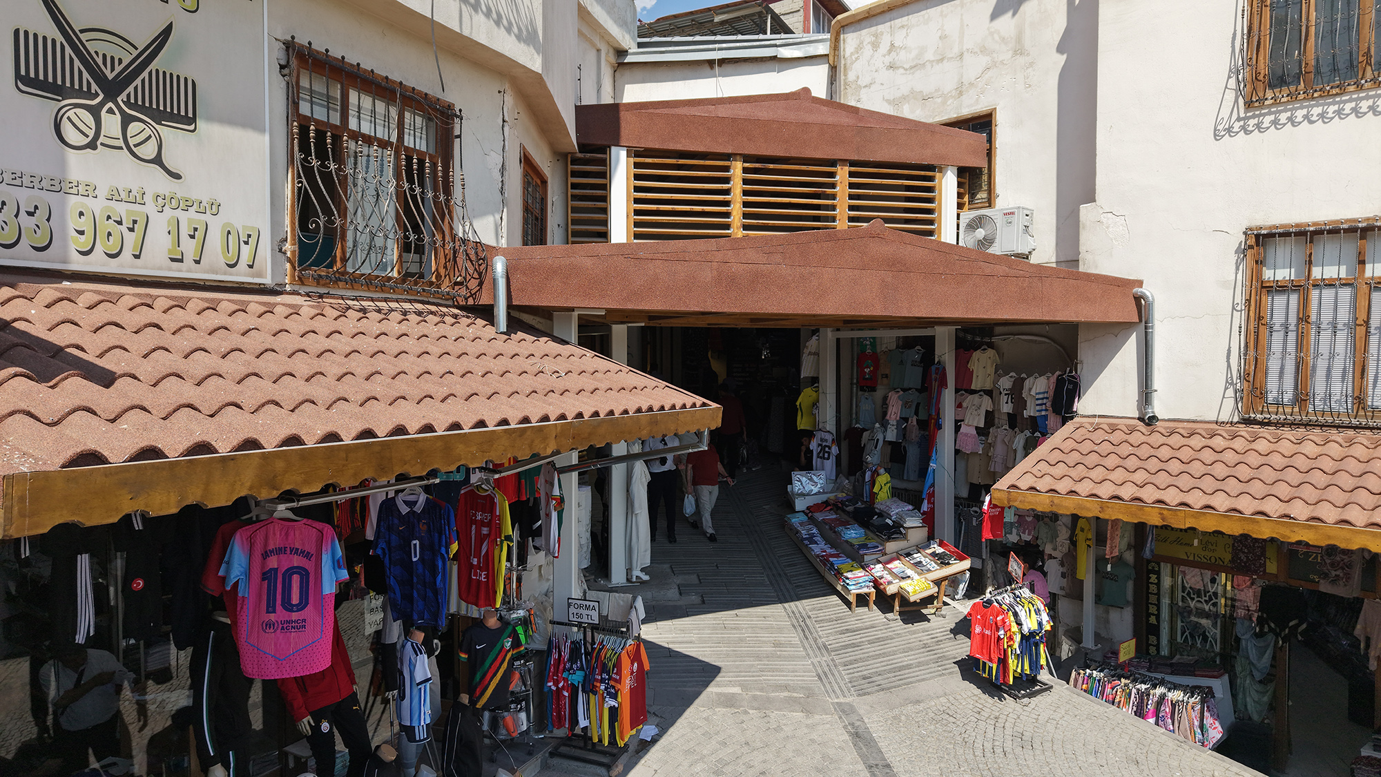 Büyükşehir’den Saraçhane Meydanı’na Tarihle Uyumlu Düzenleme