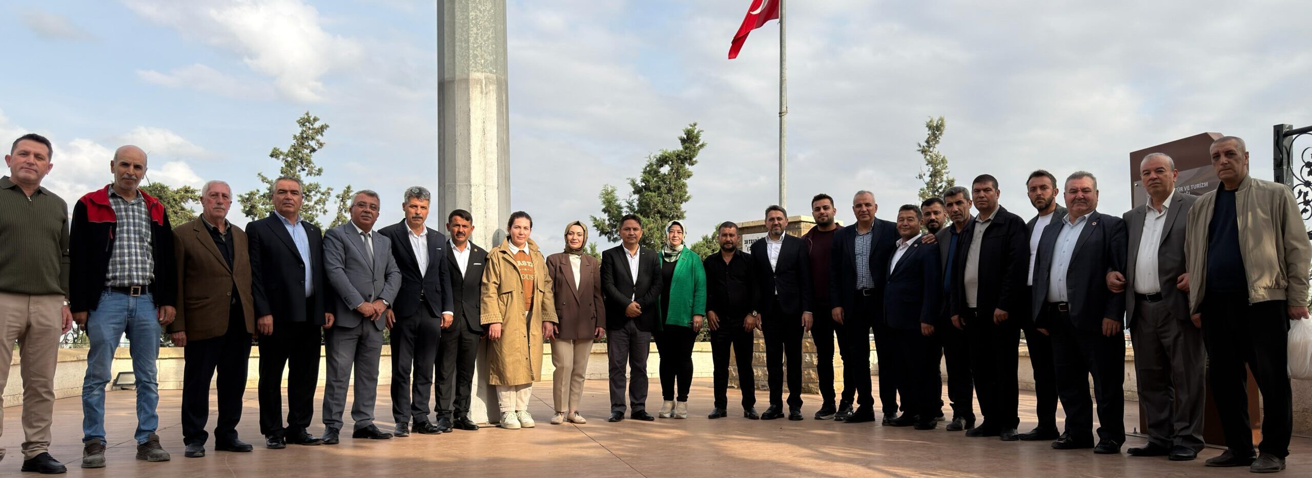 Büyükşehir’den Muhtarlara Kahramanmaraş Kalesi’nde Tarih Yolculuğu